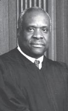توماس، اولین حقوق دان سیاه پوستی که معاون دادگاه عالی آمریکا شد