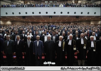 حمایت 705 عضو برجسته جامعه حقوقی کشور از دکتر حسن روحانی